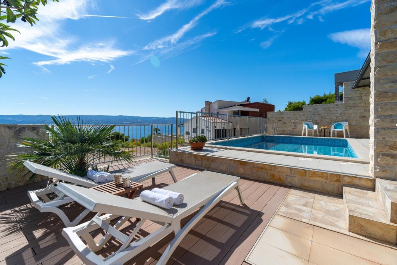 Villa Oslo - Luxury Place With Sea Views & Heated Pool, 300M Far From Sandy Beach 오미스 외부 사진